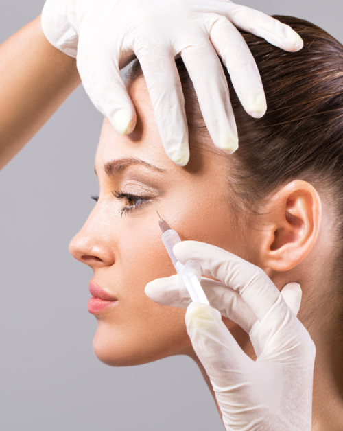 Botox Injektion unter dem Auge bei Med Aesthet in Frankfurt